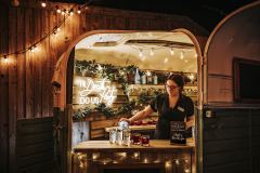 the horse box bar